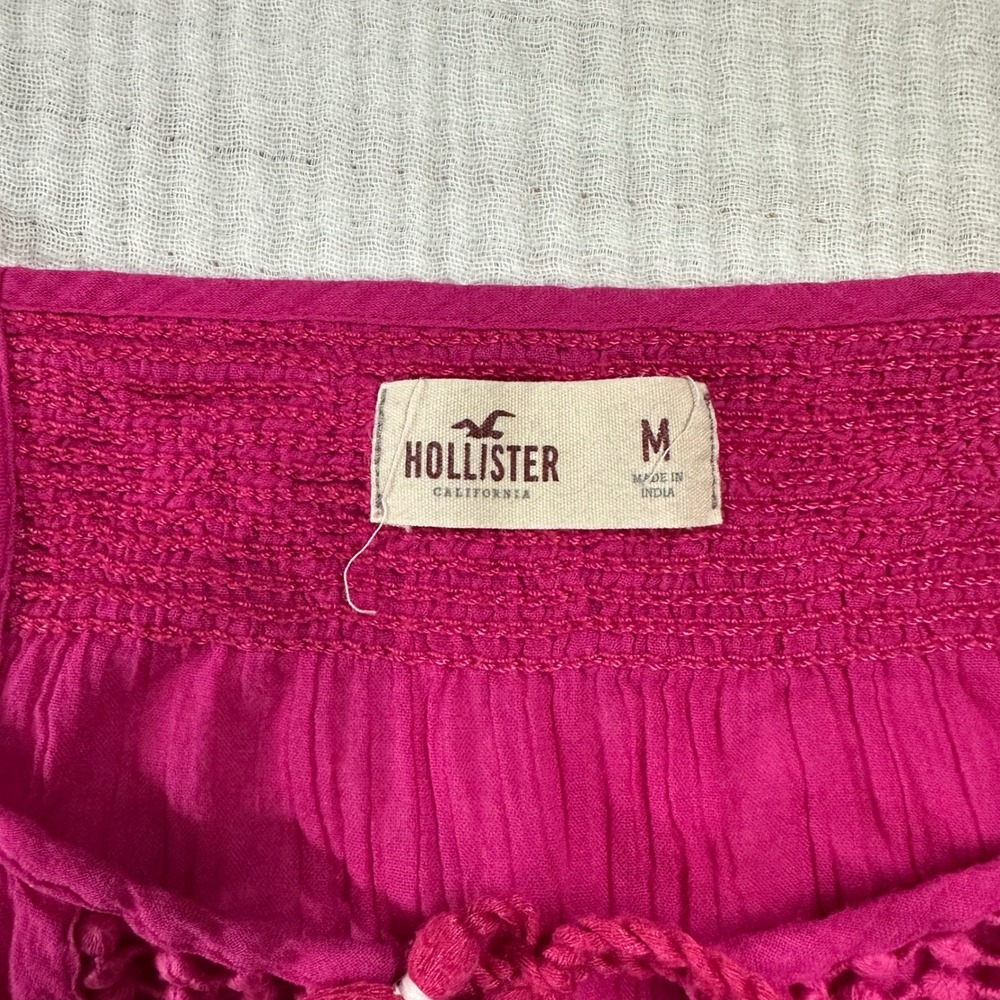 Y2K Hollister pink crochet-style babydoll tank top with tassels size M - Picture 2 of 9